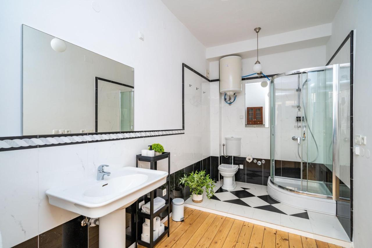 Laus Ii, Lovely Apartment In Old Town Dubrovnik Buitenkant foto