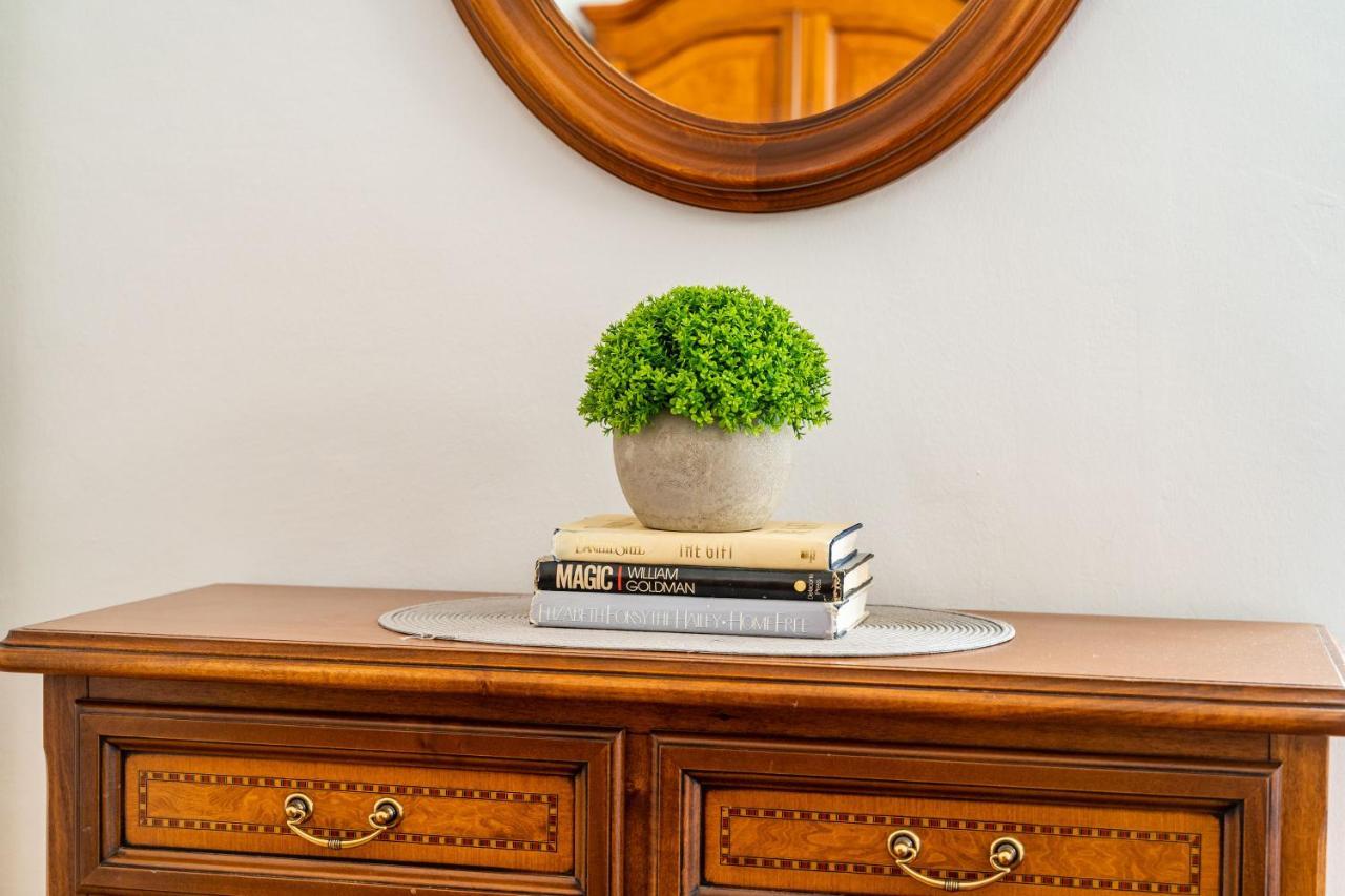 Laus Ii, Lovely Apartment In Old Town Dubrovnik Buitenkant foto
